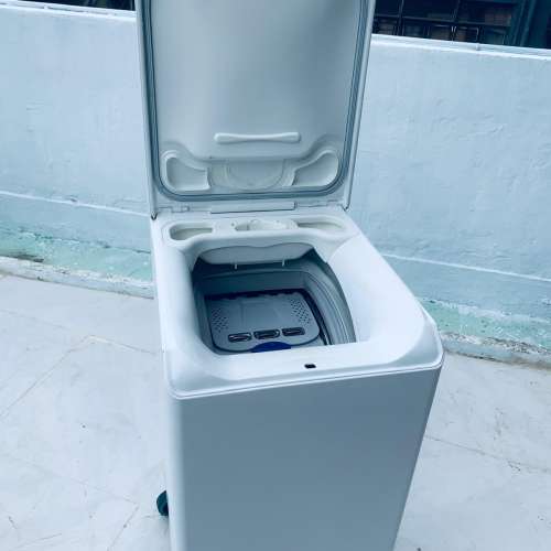 電器洗衣機(上置) 新款1000轉6kg 95%新 ZWQ7100SO 二手電器 貨到付款