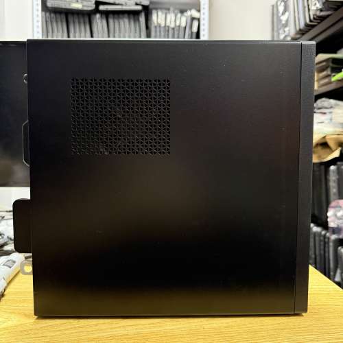 Dell Vostro 3681 (10代 6核 i5 / Wi-Fi / Win 11 / 永久 Office / SSD)