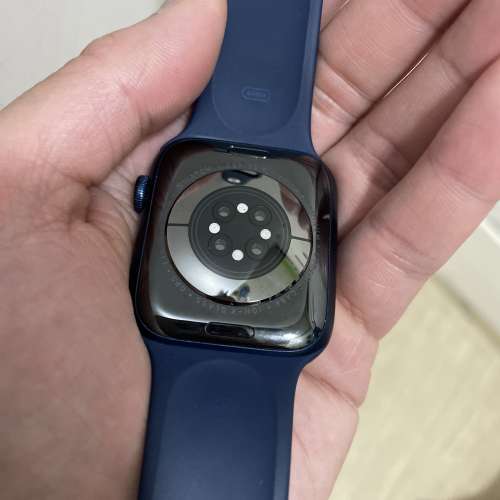 今日交收$600 -  Apple Watch Series 6