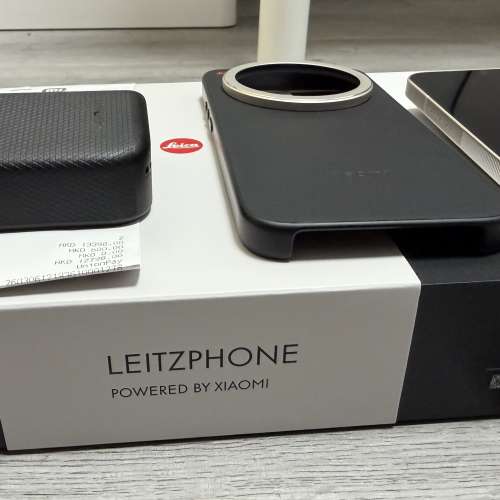 [幾乎全新] 香港行貨Leica Leitzphone powered by Xiaomi