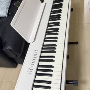 電鋼琴