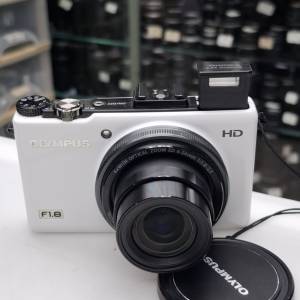 OLYMPUS XZ-1 F1.8 CCD 95% NEW