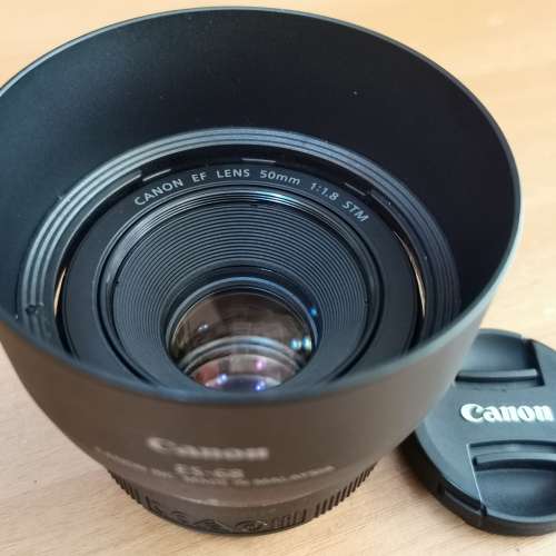 有問題 Canon EF 50mm f1.8 STM 連原裝 ES-68 遮光罩