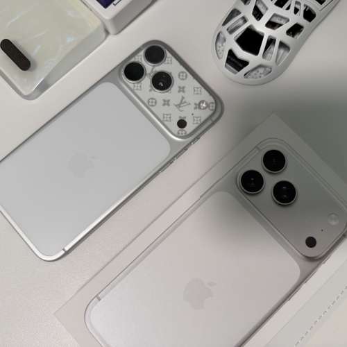 iPhone 17 pro max 256G 銀 可換S26 ultra x300 ultra