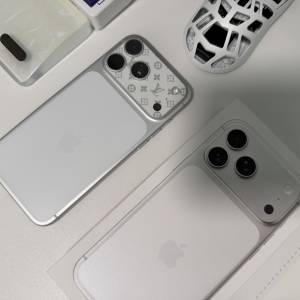 iPhone 17 pro max 256G 銀 可換S26 ultra x300 ultra