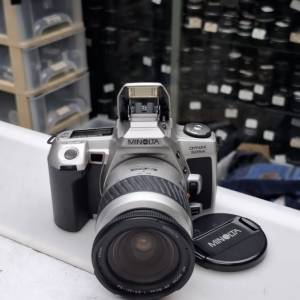 MINOLTA DYNAX 505Si + 28-80 KIT SET 95% NEW