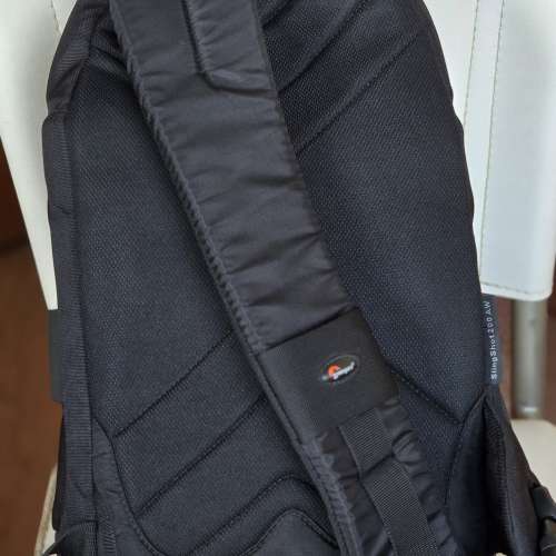 Lowepro SlingShot 200 AW  相機側背包