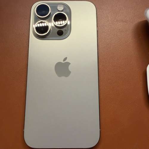 Iphone 15 pro 256G 鈦原色