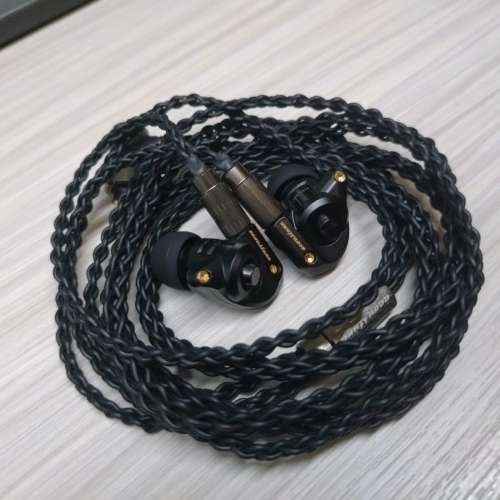 Acoustune HS1300SS
