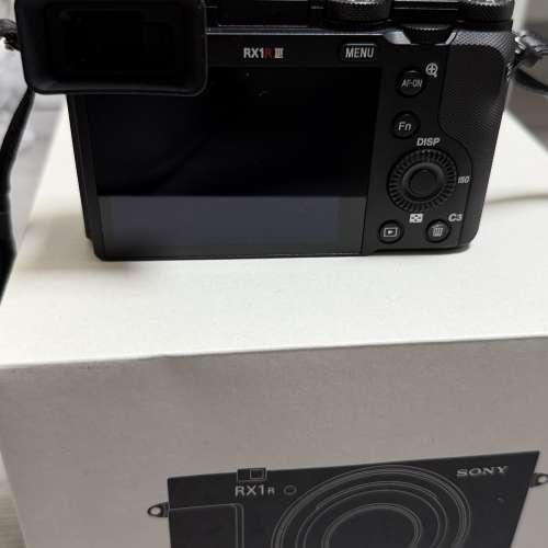 [幾乎全新] 香港行貨SONY RX1 RIII