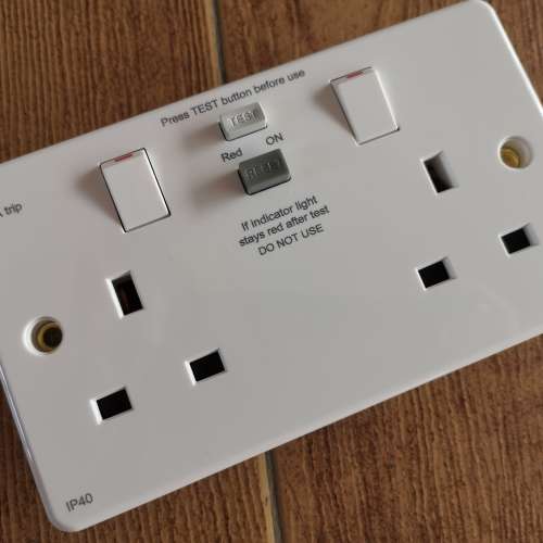 10個全新 ABB 漏電保護開關插座