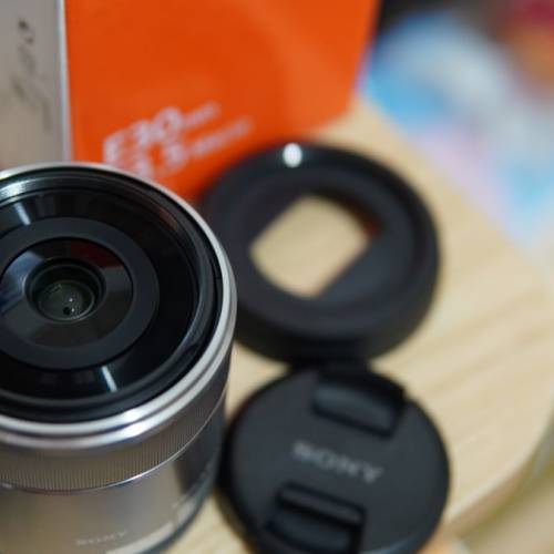 sony E 30mm f3.5 Macro