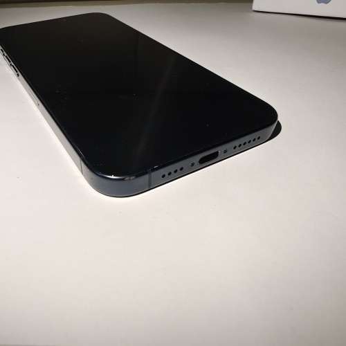 新淨香港行貨,藍色iphone 15 pro max 512gb openline 5G 雙卡雙待 dual sim worldwide