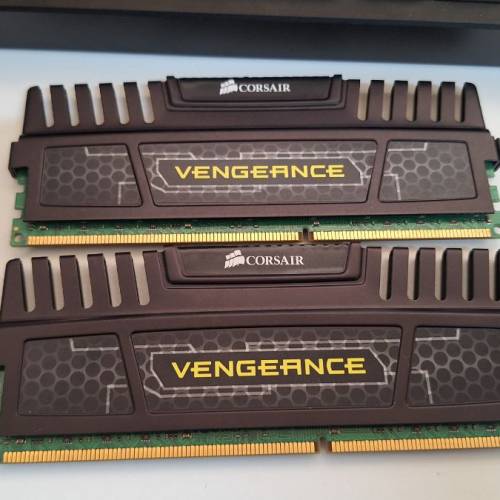 CORSAIR VENGEANCE DDR3 2x4GB 1600MHz