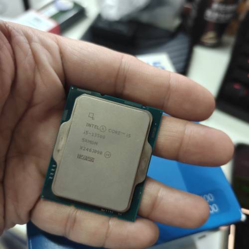 Intel&reg; Core&trade; i5-13500 處理器