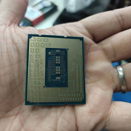 Intel&reg; Core&trade; i5-13500 處理器