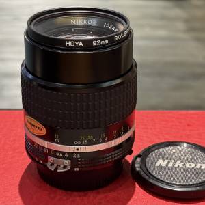 Nikon 105mm f2.5 Nikkor AI-S Lens with filter and caps