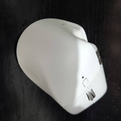 Logitech MX Master 4 白色無線滑鼠 mouse