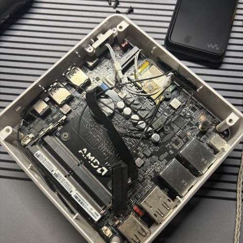 AMD Barebone MiniPC 準系統 R7-6800H ES