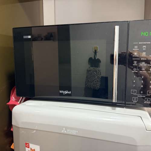 Whirlpool Microwave Oven 惠而浦4合一多功能氣炸燒烤山微波爐