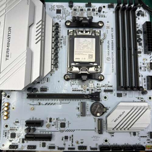 Maxsun Terminator B650M WIFI ICE 底板