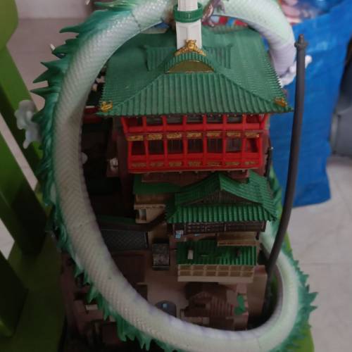 千語千尋模型，可着燈，裝飾非常靚，清位出售$580