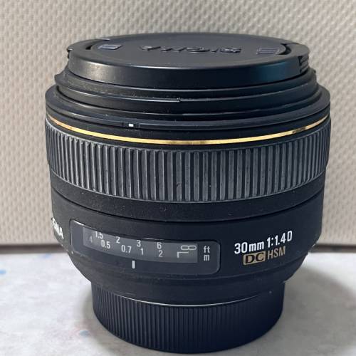 Sigma 30mm F1.4
