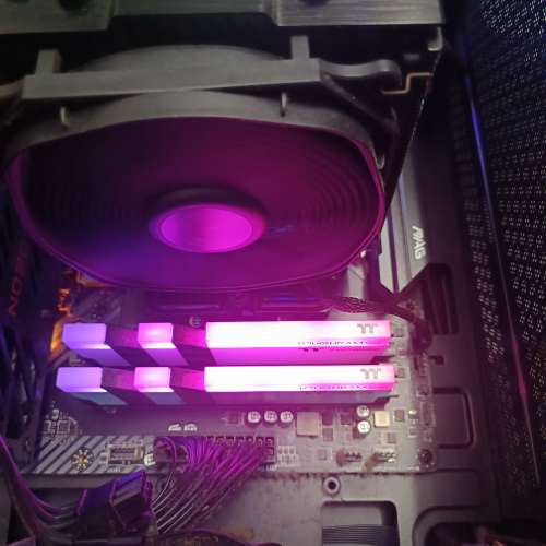 Thermaltake TOUGHRAM RGB 16GB (2x8GB) DDR4 3600MHz 白色
