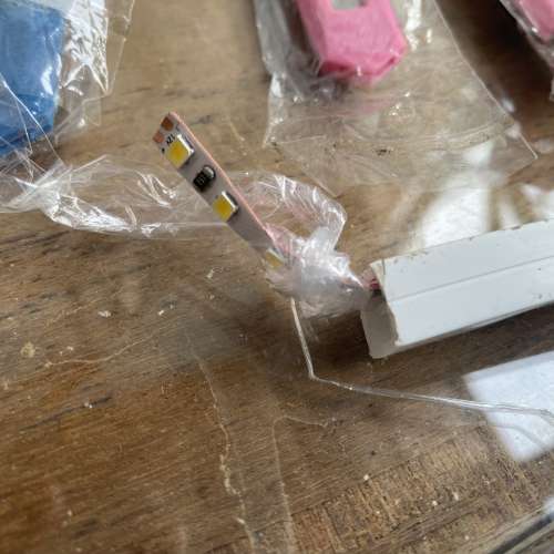 全新鎅刀五把和其他兩件物品