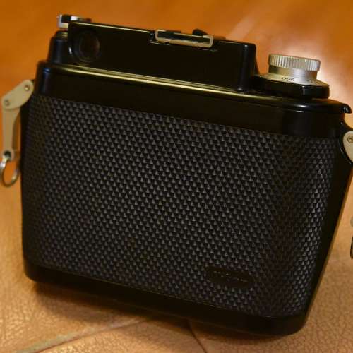平售新淨Nikon水陸兩用菲林機Nikonos II及Nikkor 35mm鏡頭