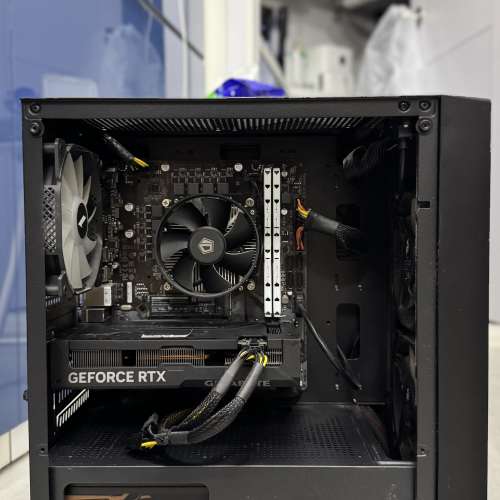 2k gaming pc 電腦 12 代i5 +4060 Ti(有保養)+32gb ram+1tb ssd