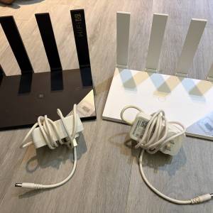 華為 HUAWEI WiFi 6 AX3 Pro 無線路由器，兩隻裝，可做mesh