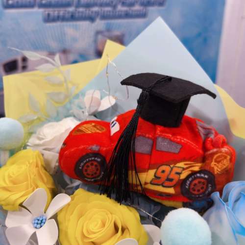 睇下文&middot;文盲勿擾&middot;不轉wtsapp/電話‼️Cars Mcqueen bouquet 反斗車王麥坤公仔花束...