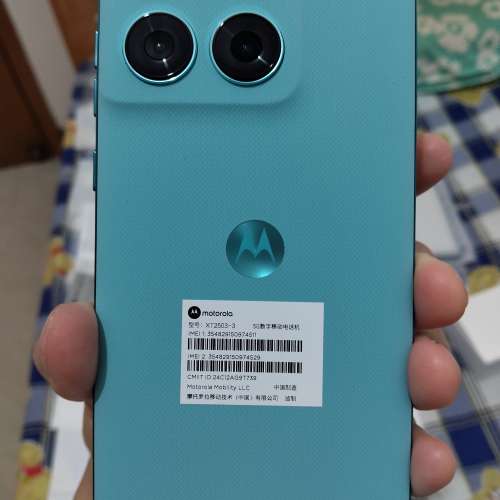 6.67" Moto Edge 60s (國行5G / 4曲面屏 / 雙Sim / Android 16 / 12GB RAM / 256GB...