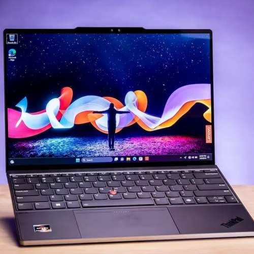 Lenovo ThinkPad Z13 Ryzen7 6850U PRO 32GB ram 1TB SSD 4GLTE 2.8k touchscreen