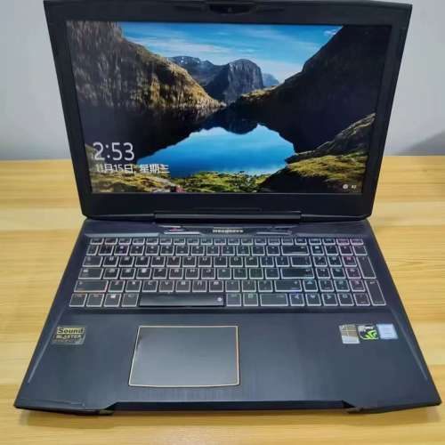 Intel&reg; i7-7700電競筆記本電腦，頂配 16G ddr4 記憶體，samsung 870 evo 2TB SSD固...