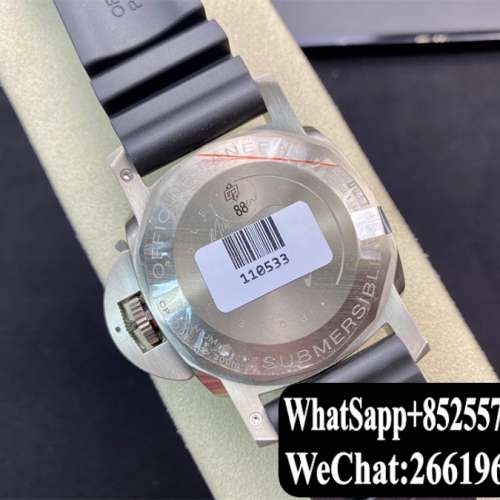 沛納海Panerai submersible PAM719 47MM 藍面