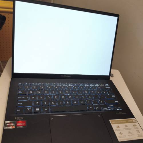 性價比天花板*Asus Zenbook 14 oled UM3402Y