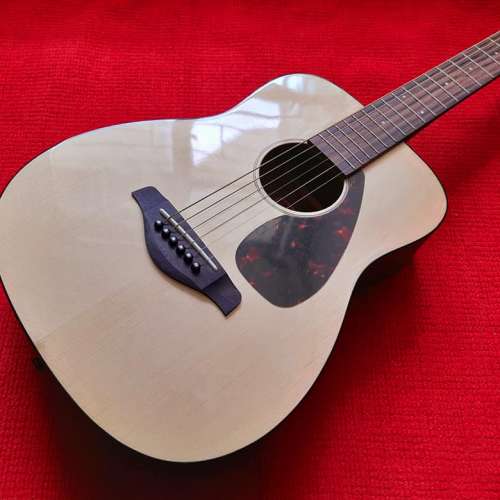 Yamaha JR2 3/4 小童大人都合用細身木結他 Mini Folk Guitar 無任何爆裂花崩極新,即...