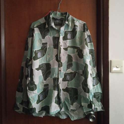 Silks ~ Long-Sleeves Shirt &middot; 印花長袖襯衫