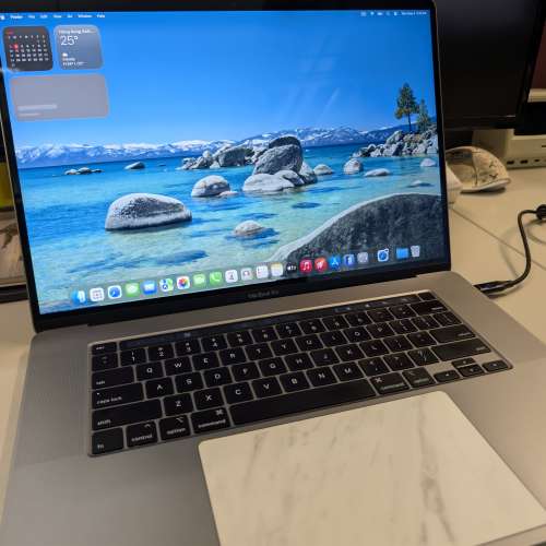 Apple Macbook Pro 16' 2019 (i7, 16+512GB) 90%新