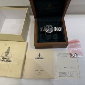 Daniel JeanRichard ( GP 芝柏副綫）型號25004.1.01.0326 T 面計時