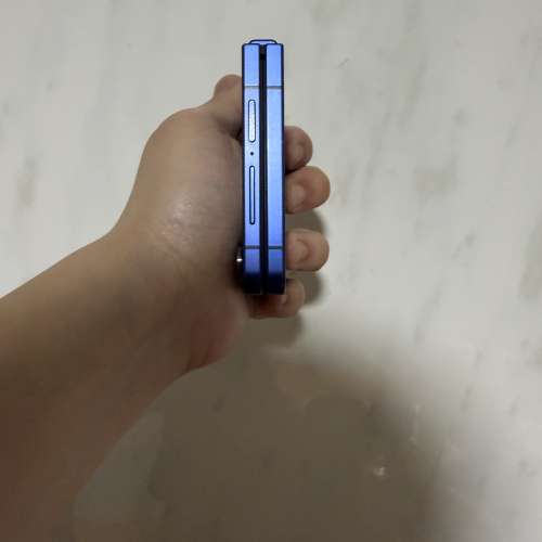 全網最平🔥Samsung galaxy flip7 12+256美版單卡+esim藍色