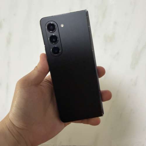全網最平🔥Samsung galaxy fold 5 12+512美版單卡+esim黑色