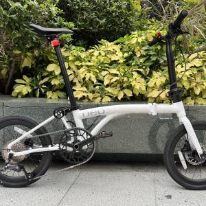 亮光白色 亮光鈦色 JAVA NEO 9速 桶軸碟剎 16吋 349 鋁合金折叠車 （三折叠小布 國...