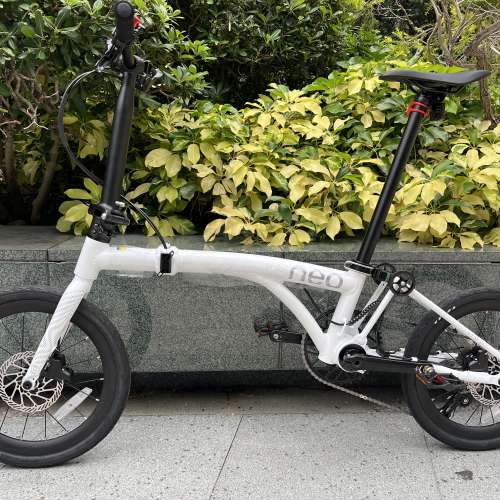 亮光白色 亮光鈦色 JAVA NEO 9速 桶軸碟剎 16吋 349 鋁合金折叠車 （三折叠小布 國...
