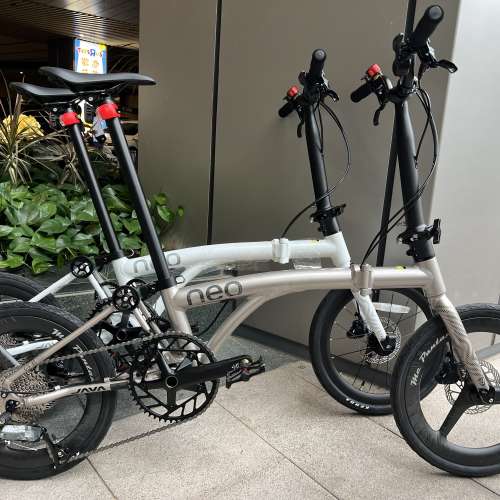 亮光白色 亮光鈦色 JAVA NEO 9速 桶軸碟剎 16吋 349 鋁合金折叠車 （三折叠小布 國...