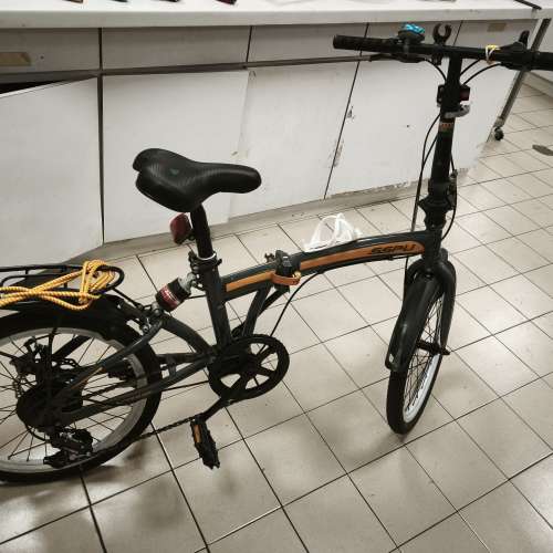 20吋摺車。