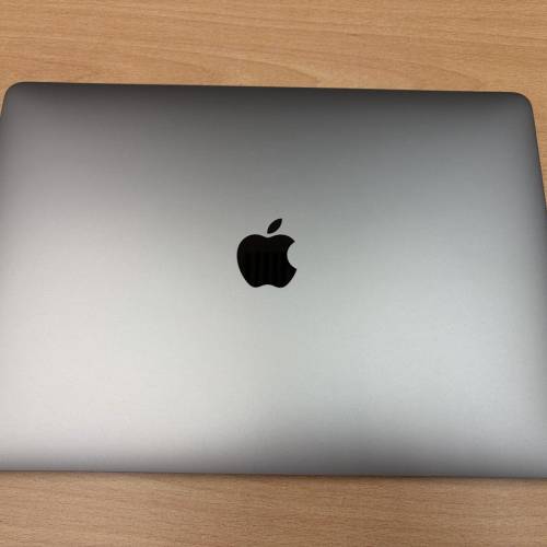 2019 MacBook Pro 13吋 i5/8GB/256GB