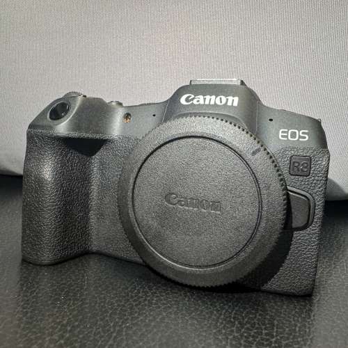 新淨小用 Canon EOS R8 Body 淨機身行貨 fullset 有單 已過保